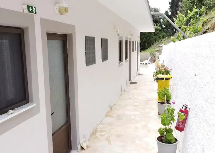 George\'S Sea View Apartments