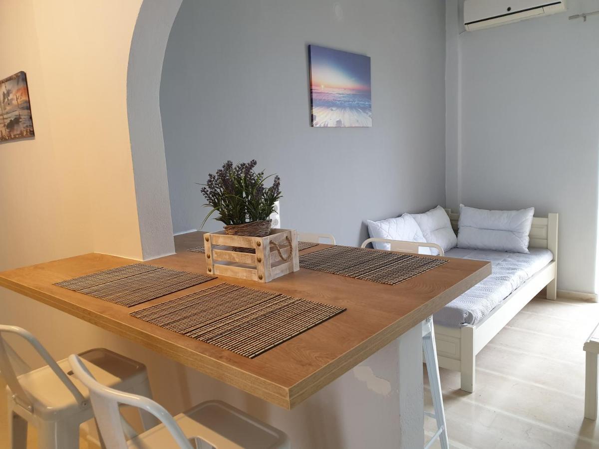 George's Sea View Apartment *